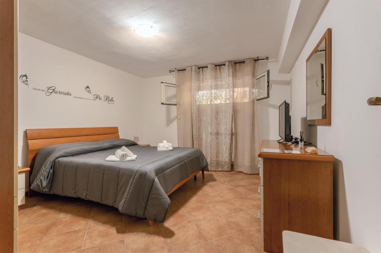 Casa In Villa A Mondello-700M Dal Mare ปาแลร์โม ภายนอก รูปภาพ